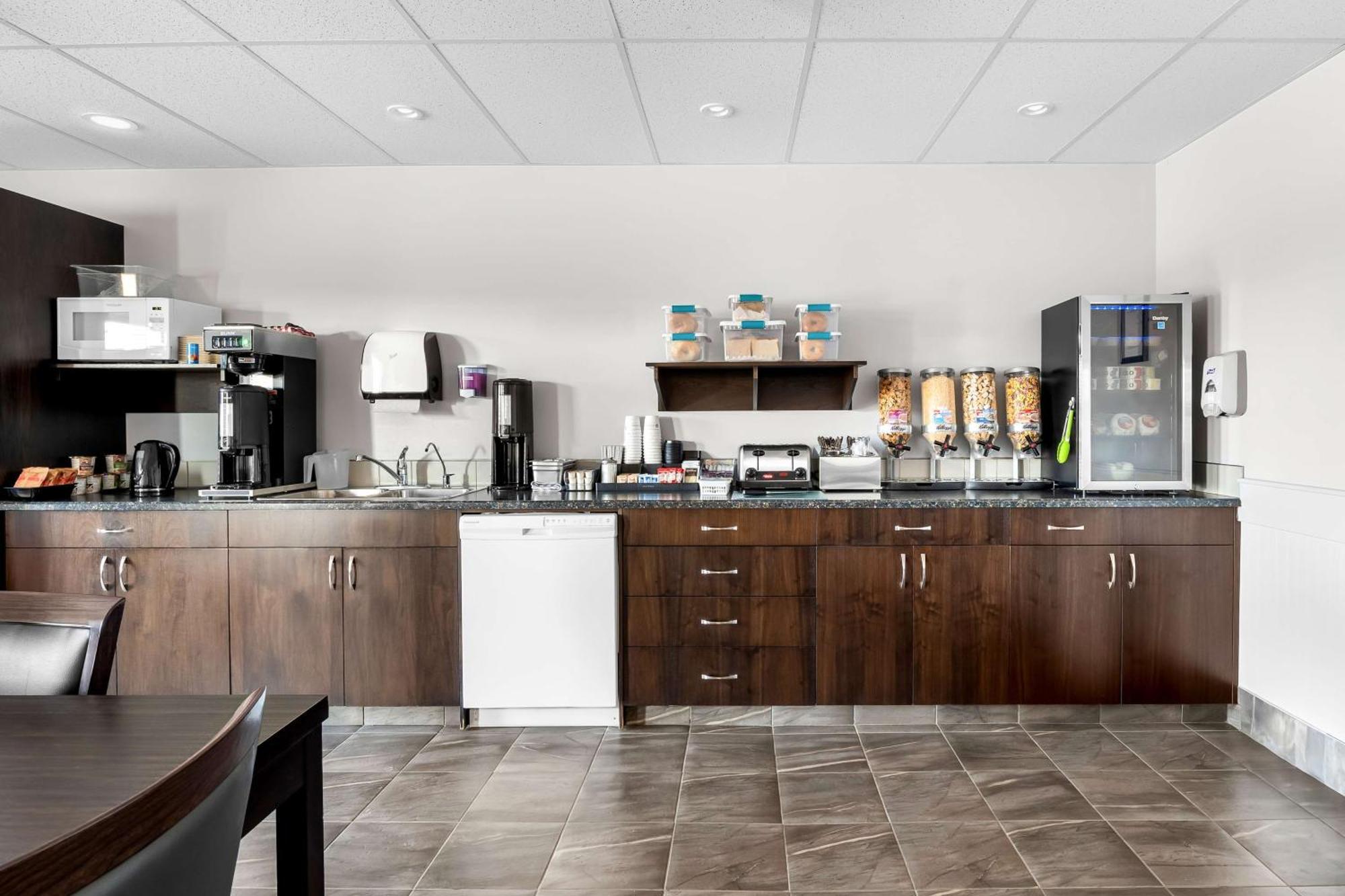 Surestay Studio By Best Western Hardisty Exteriér fotografie